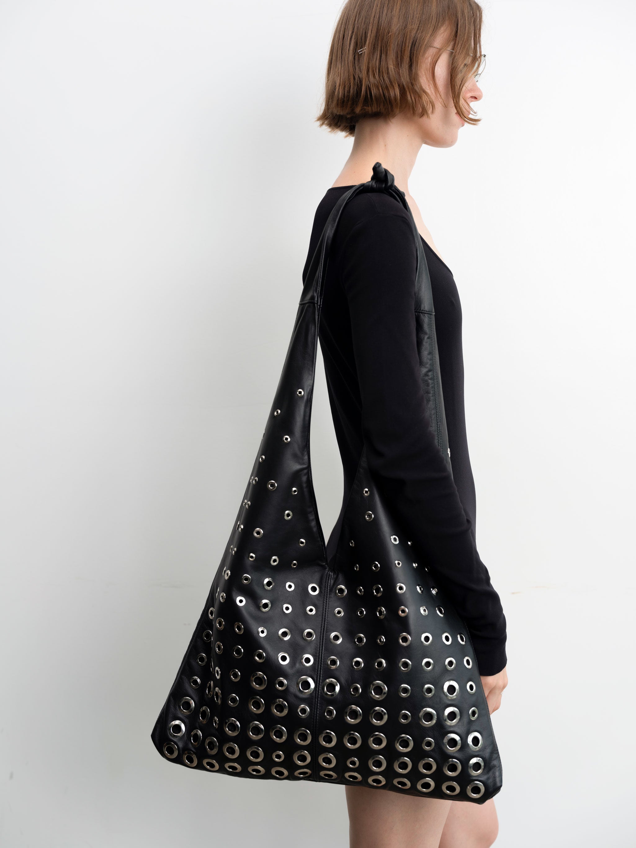 Diana Bag in Obsidian Black